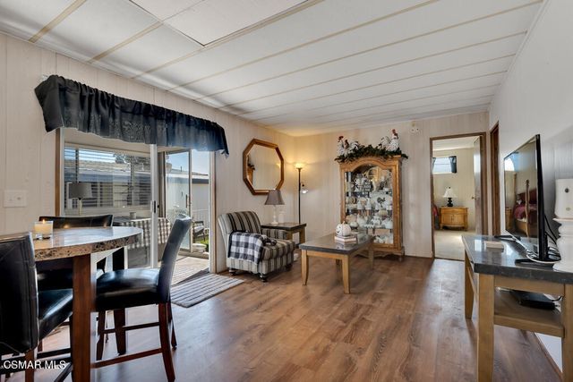 92 Poinsettia Gardens Drive, Ventura, CA 93004