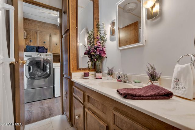 92 Poinsettia Gardens Drive, Ventura, CA 93004