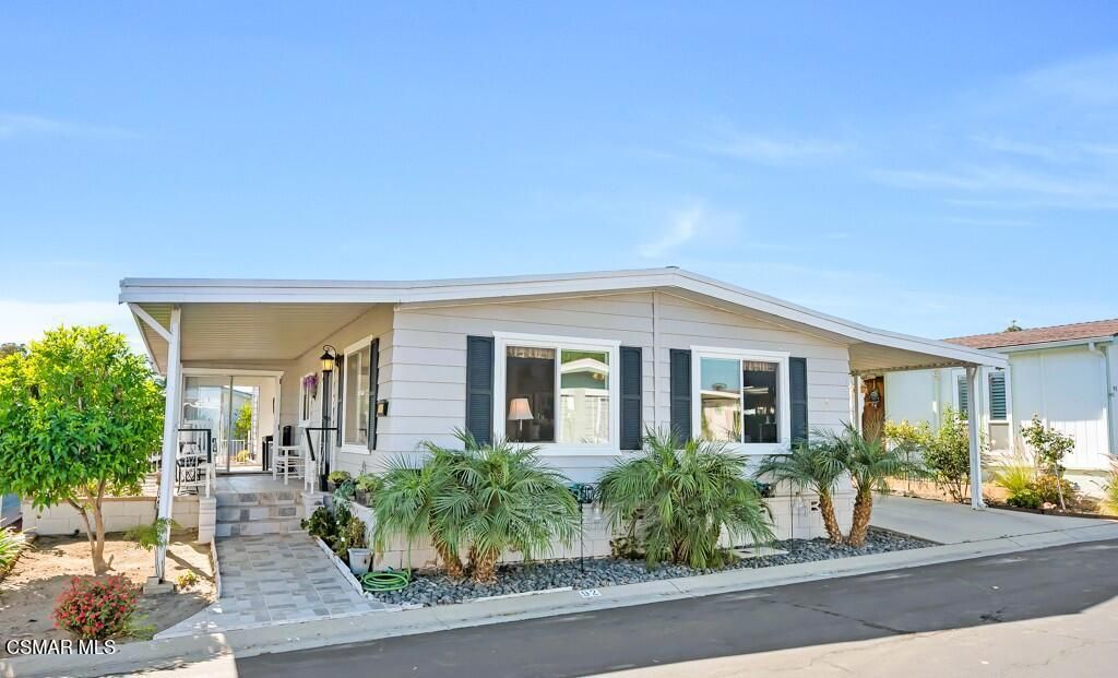 92 Poinsettia Gardens Drive, Ventura, CA 93004