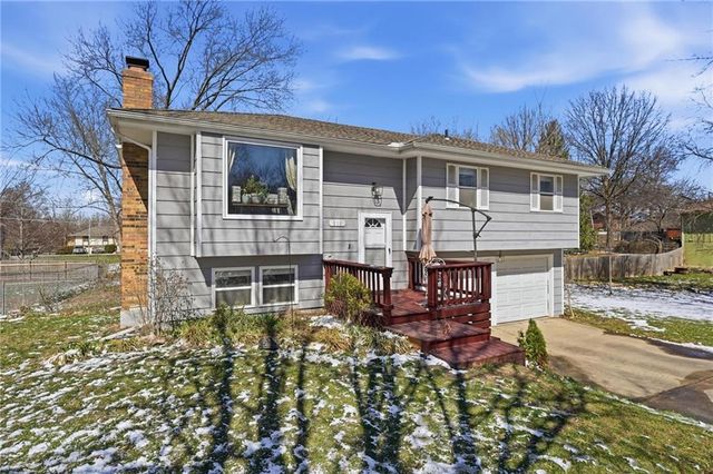 818 NE 115th Street, Kansas City, MO 64155