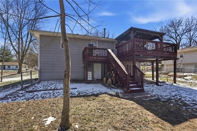 818 NE 115th Street, Kansas City, MO 64155