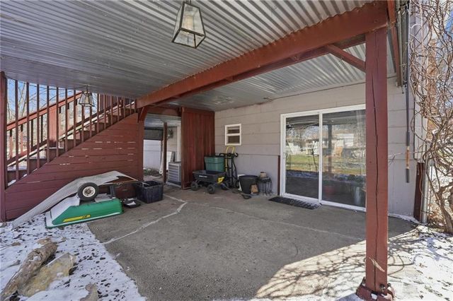 818 NE 115th Street, Kansas City, MO 64155