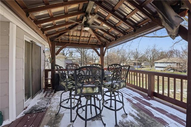 818 NE 115th Street, Kansas City, MO 64155