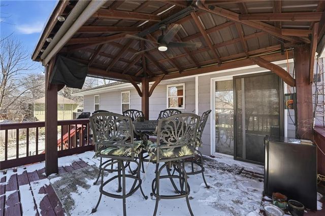 818 NE 115th Street, Kansas City, MO 64155