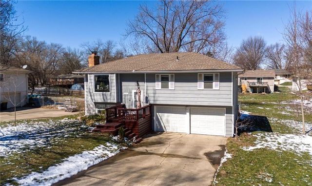 818 NE 115th Street, Kansas City, MO 64155