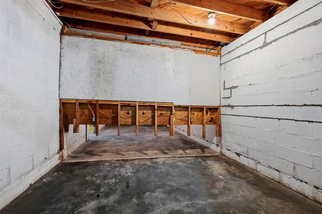 2134 Flowing Wells Road, Pottsboro, TX 75076