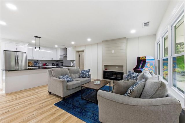 5300 Timbo Lane SW, Mableton, GA 30126