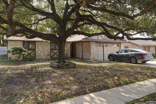 9602 Gold HL, San Antonio, TX 78245