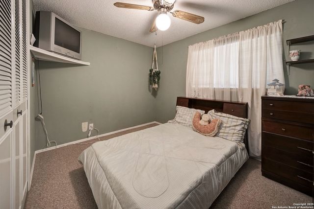 9602 Gold HL, San Antonio, TX 78245