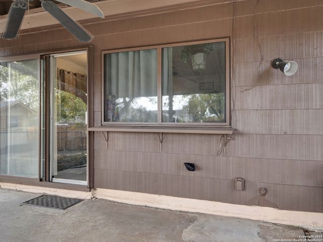 9602 Gold HL, San Antonio, TX 78245