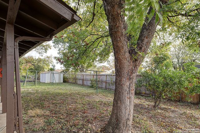 9602 Gold HL, San Antonio, TX 78245