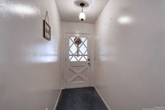 9602 Gold HL, San Antonio, TX 78245