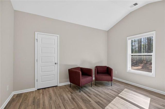 213 Randall Drive, Carrollton, GA 30117