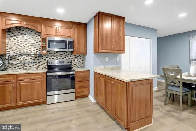 6917 NOAH DR, Fort Washington, MD 20744