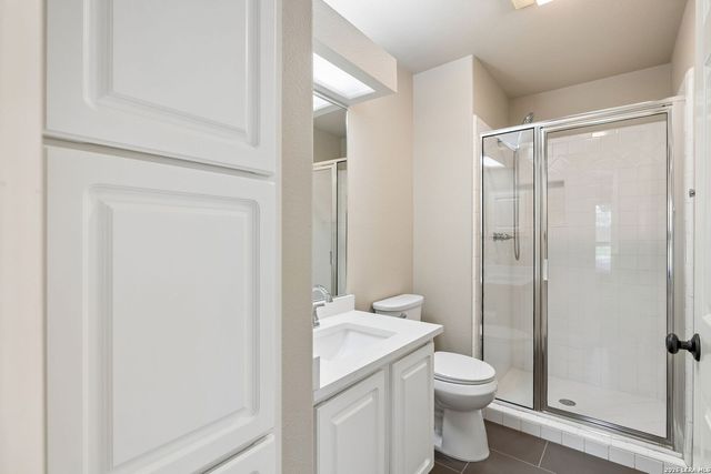 1784 OAK FOREST DR, New Braunfels, TX 78132