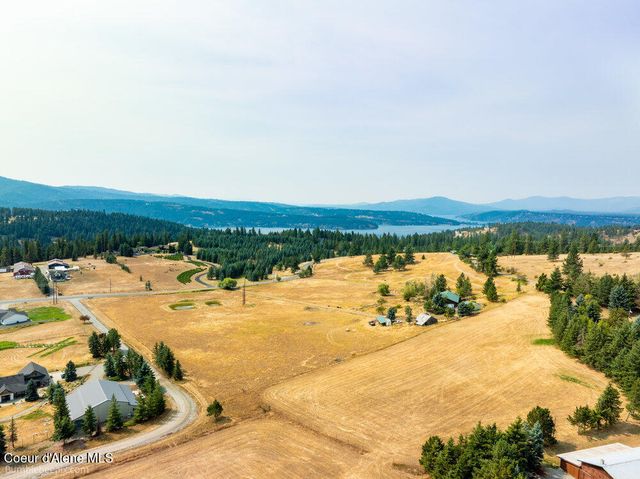 6647 E Mullan Trail Rd, Coeur D'alene, ID 83814
