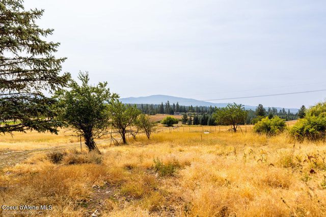 6647 E Mullan Trail Rd, Coeur D'alene, ID 83814