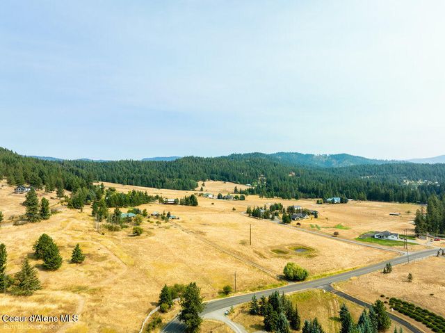 6647 E Mullan Trail Rd, Coeur D'alene, ID 83814