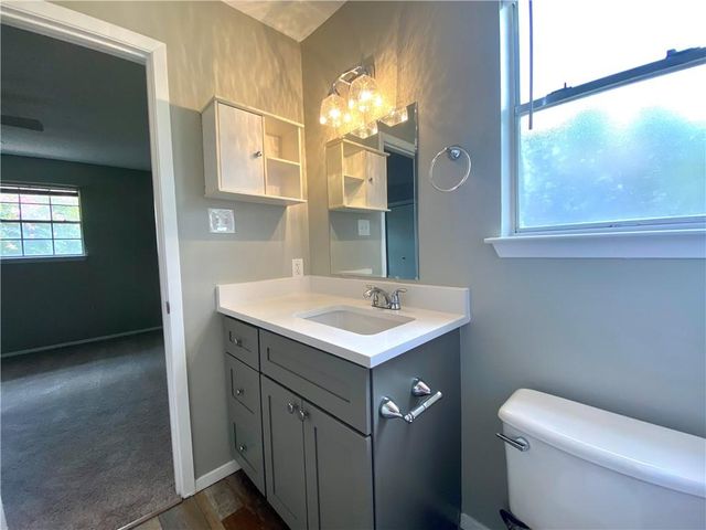 2007 KIRKSEY DR B, Austin, TX 78741