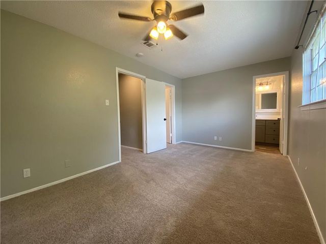 2007 KIRKSEY DR B, Austin, TX 78741