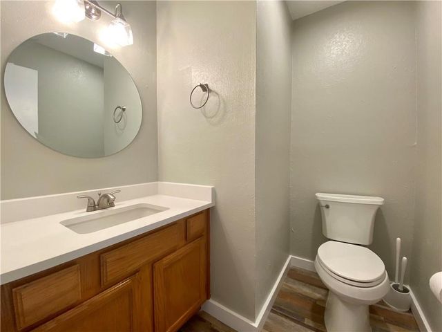 2007 KIRKSEY DR B, Austin, TX 78741