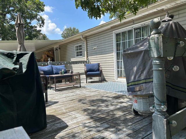 1256 W Court, Piggott, AR 72454