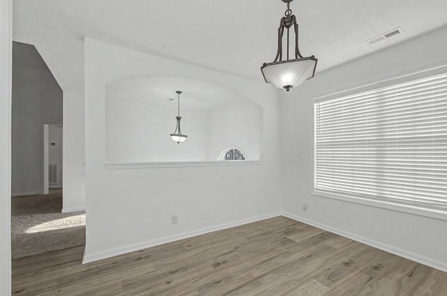 1371 CONSTITUTION DR, Clarksville, TN 37042