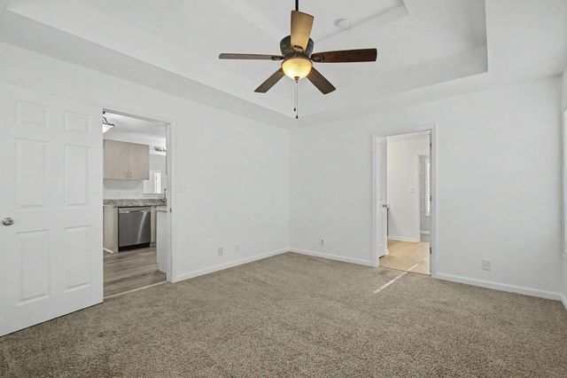 1371 CONSTITUTION DR, Clarksville, TN 37042