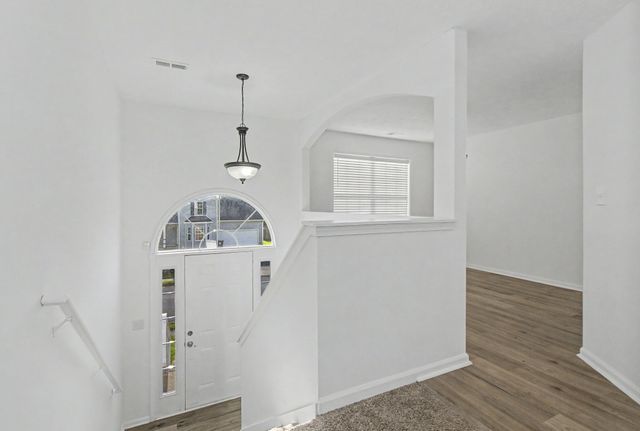 1371 CONSTITUTION DR, Clarksville, TN 37042