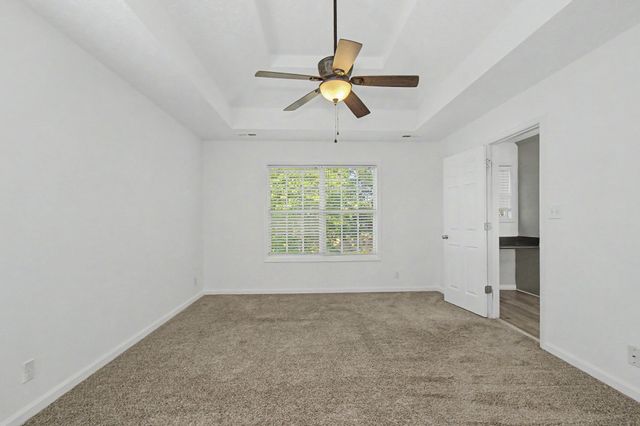 1371 CONSTITUTION DR, Clarksville, TN 37042
