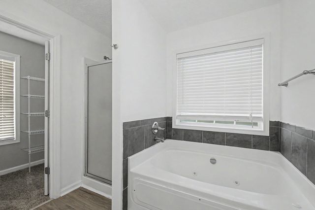 1371 CONSTITUTION DR, Clarksville, TN 37042