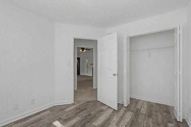1371 CONSTITUTION DR, Clarksville, TN 37042