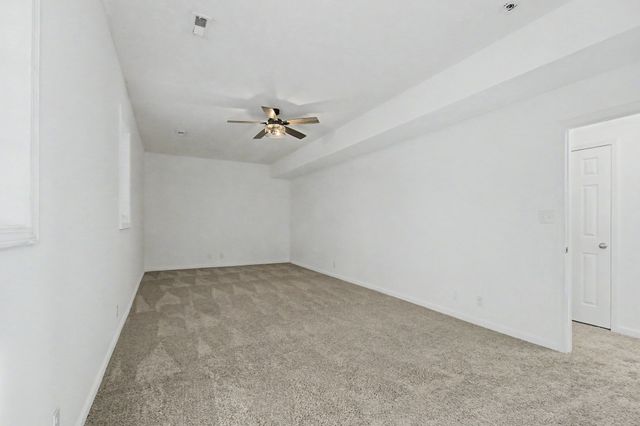 1371 CONSTITUTION DR, Clarksville, TN 37042