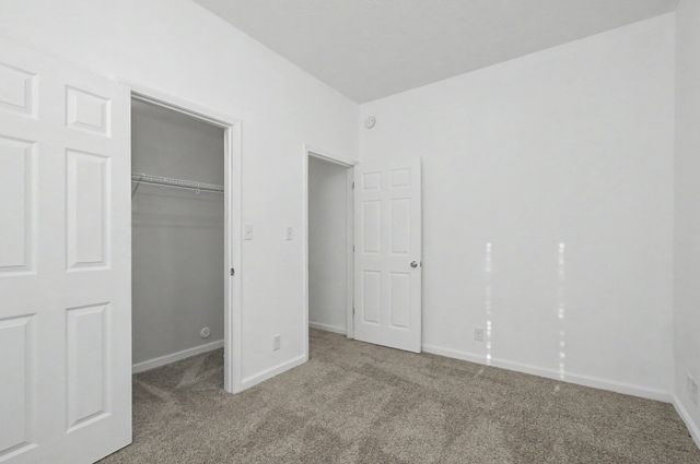 1371 CONSTITUTION DR, Clarksville, TN 37042