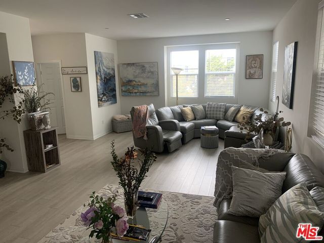 628 Grace Avenue, Inglewood, CA 90301