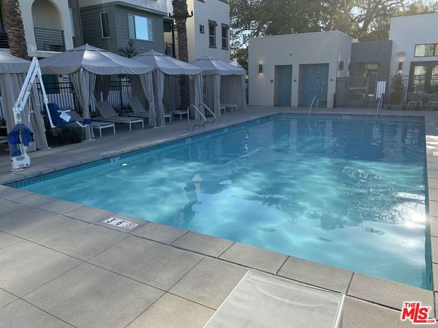 628 Grace Avenue, Inglewood, CA 90301