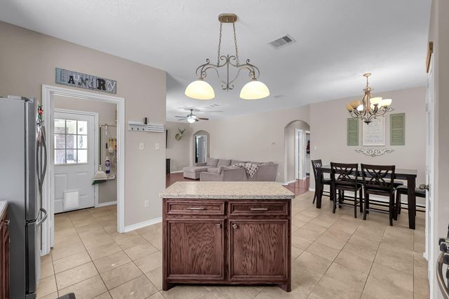 409 Mildred Street, Cleveland, TX 77328