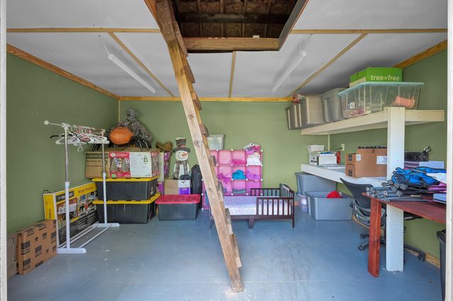 409 Mildred Street, Cleveland, TX 77328