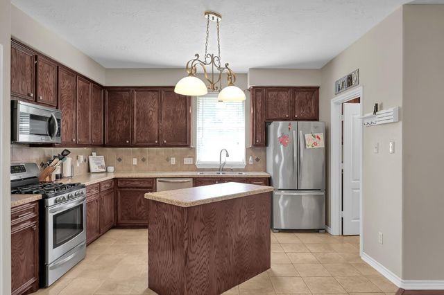 409 Mildred Street, Cleveland, TX 77328