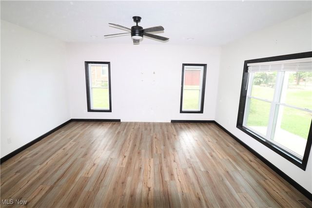 147 N Main Street, Creston, OH 44217