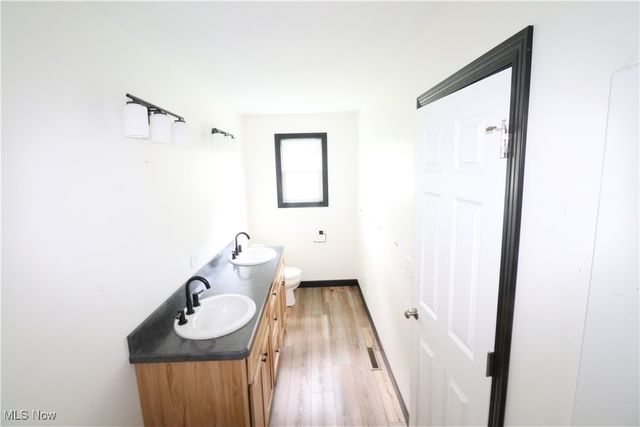 147 N Main Street, Creston, OH 44217