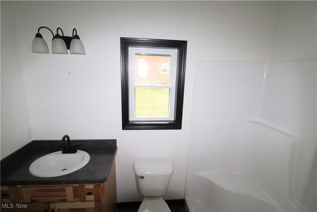 147 N Main Street, Creston, OH 44217