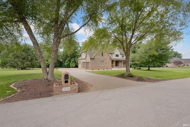 5324 Waterstone Drive, Mount Vernon, IN 47620