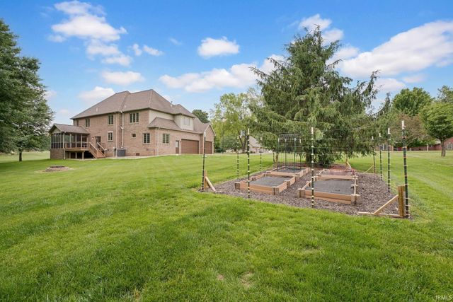 5324 Waterstone Drive, Mount Vernon, IN 47620
