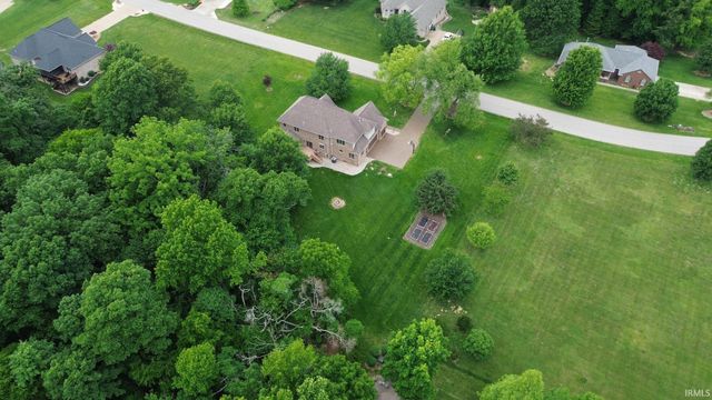 5324 Waterstone Drive, Mount Vernon, IN 47620