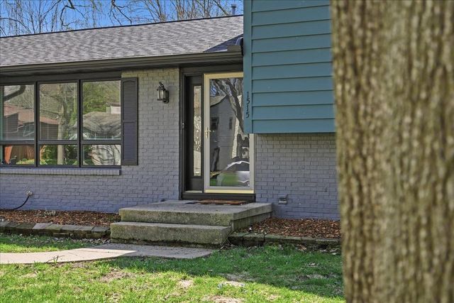 1515 Calico Lane, Sun Prairie, WI 53590