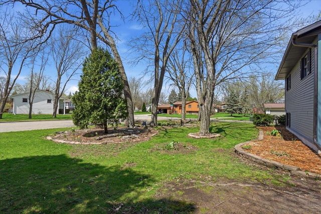 1515 Calico Lane, Sun Prairie, WI 53590