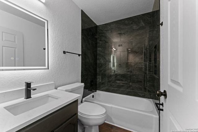 1638 W Ashby, San Antonio, TX 78201