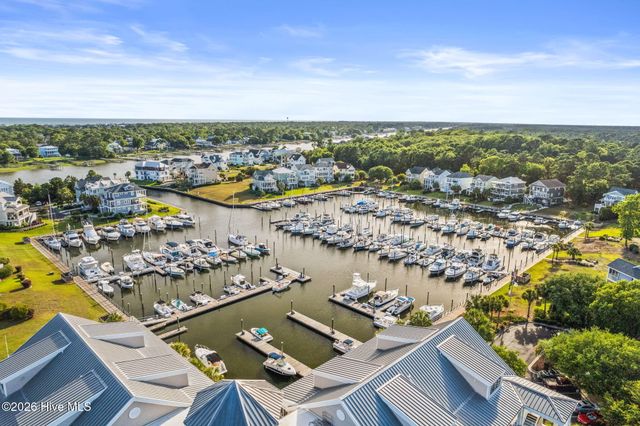 4000 Ridge View Drive, Southport, NC 28461