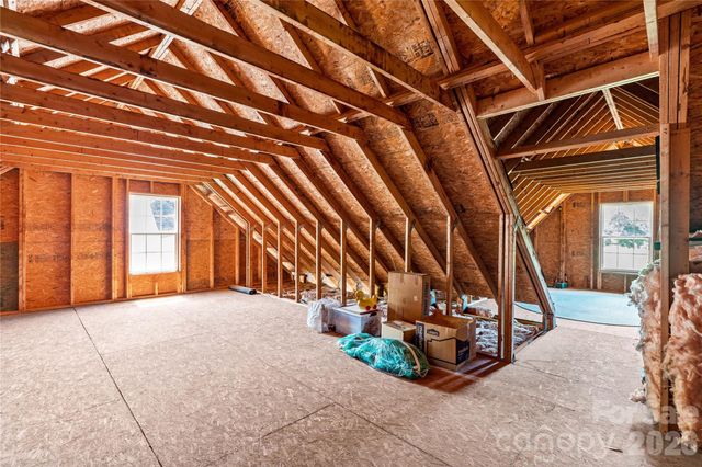 339 Johnson Farm Road, Hiddenite, NC 28636